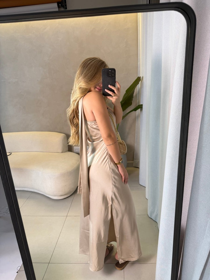 Vestido cetim